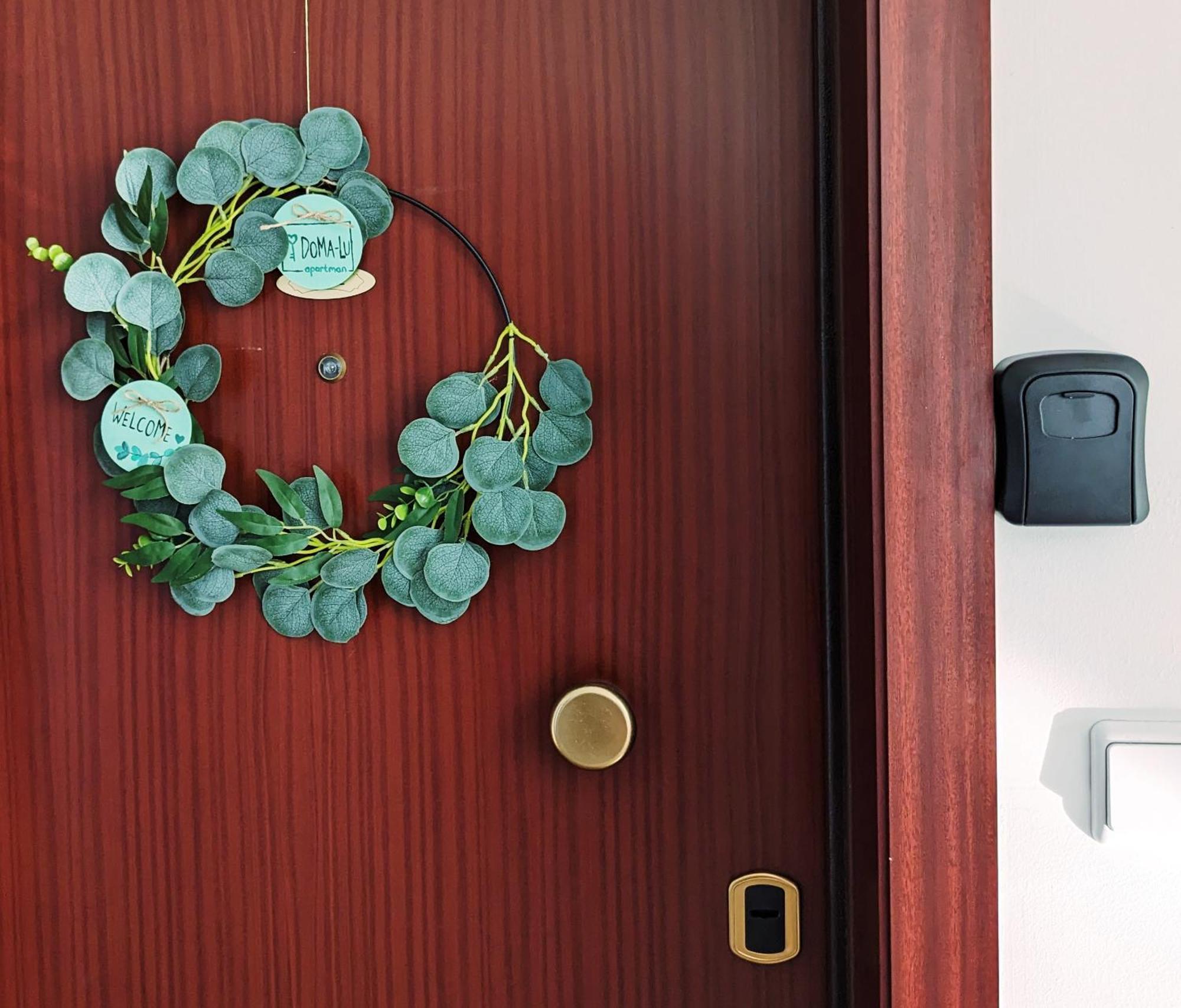 Doma-Lu Apartment-Near Airport And Highway- Free Parking Velika Mlaka Bagian luar foto