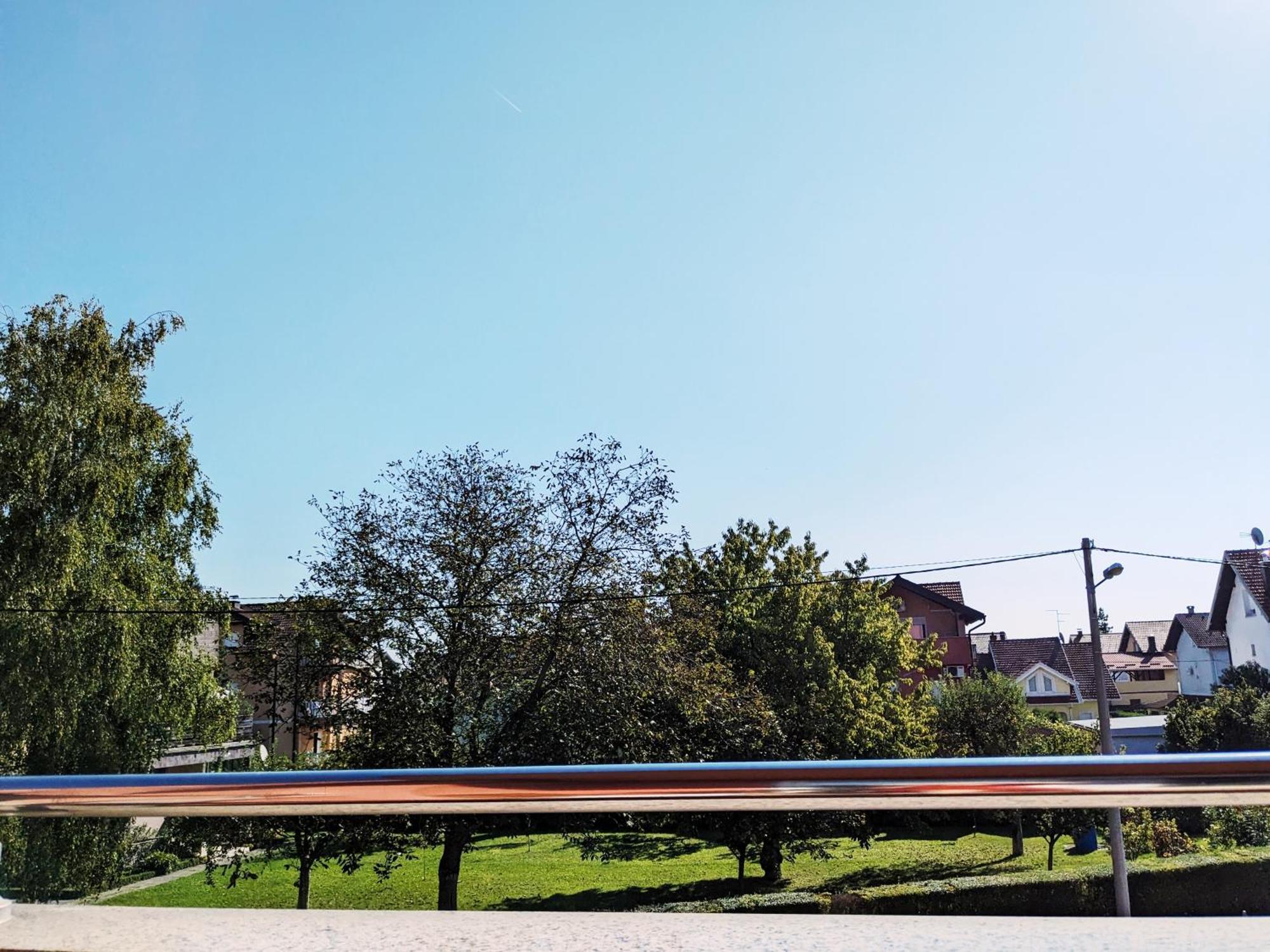 Doma-Lu Apartment-Near Airport And Highway- Free Parking Velika Mlaka Bagian luar foto