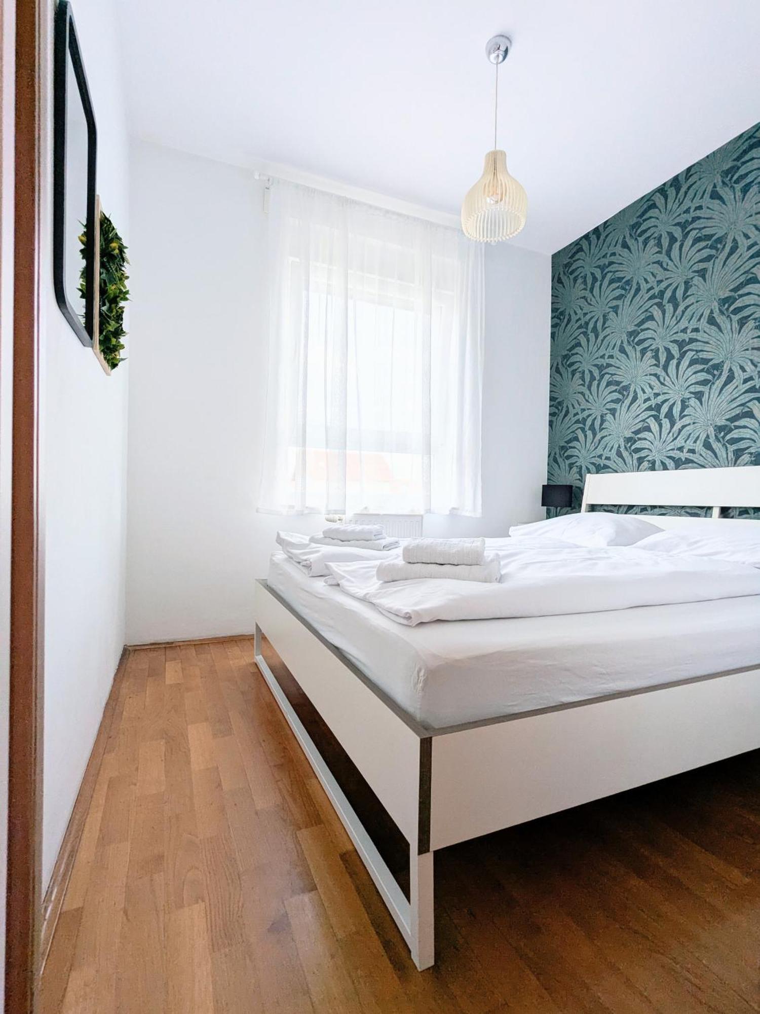 Doma-Lu Apartment-Near Airport And Highway- Free Parking Velika Mlaka Bagian luar foto