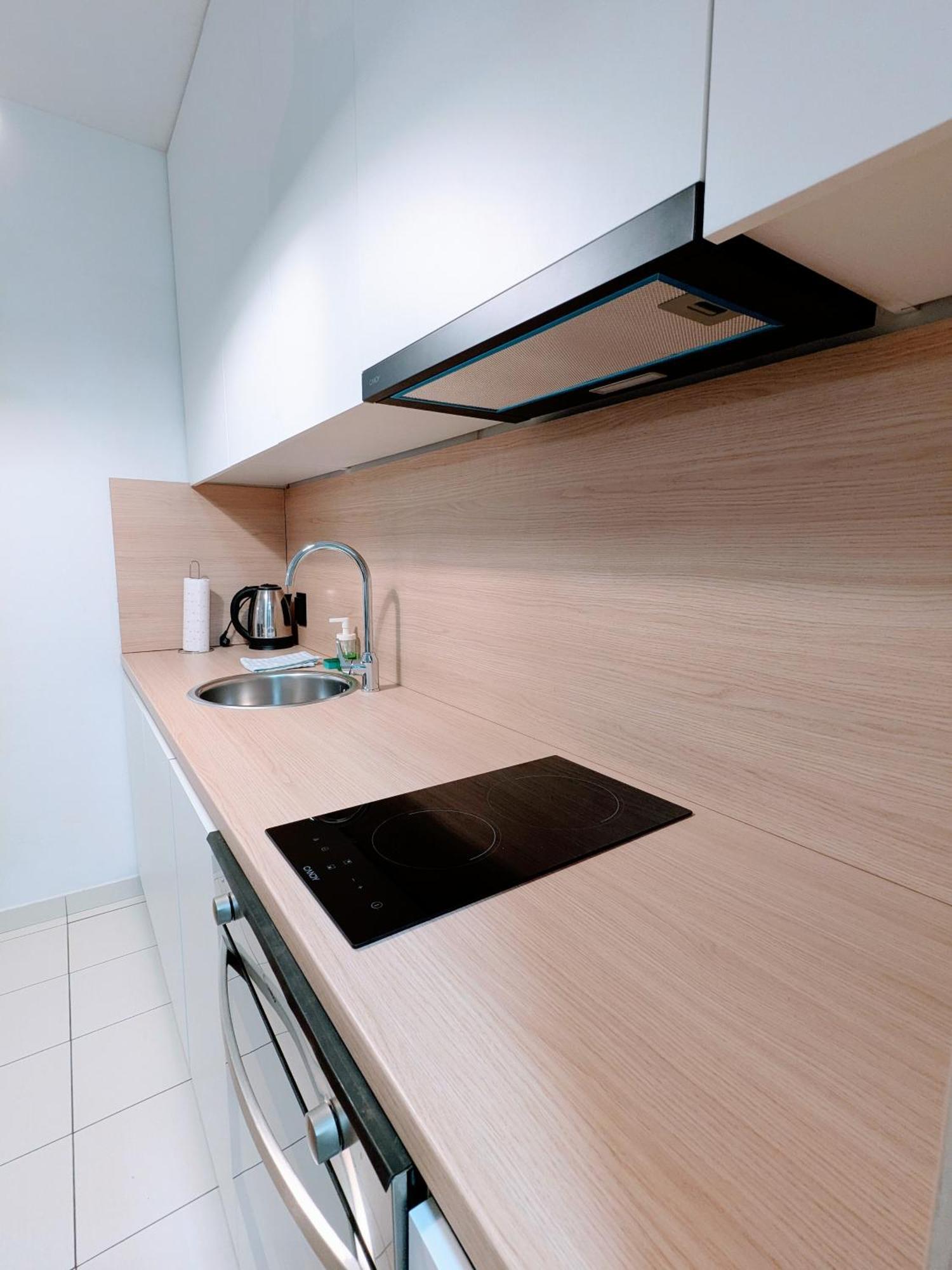 Doma-Lu Apartment-Near Airport And Highway- Free Parking Velika Mlaka Bagian luar foto